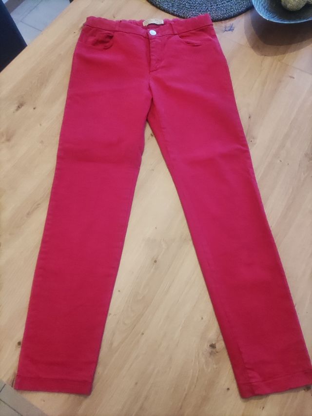 Pantalón Vaquero Rojo, marca ZARA, 11-12