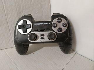 Mando Thrustmaster para PC inalámbrico a pilas 