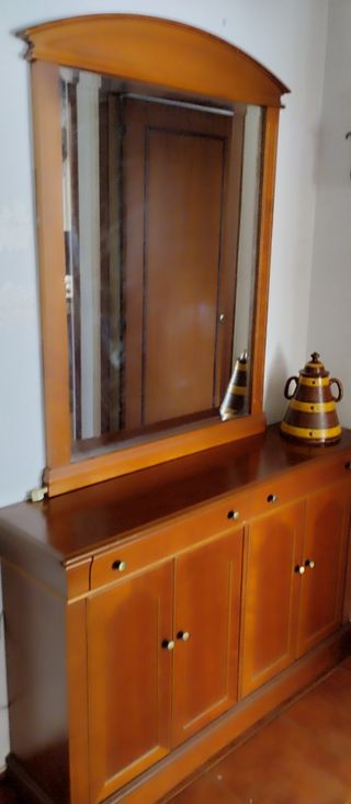 Mueble de entrada con espejo 