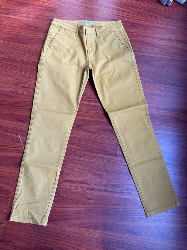 Pantaloni Sfera color senape