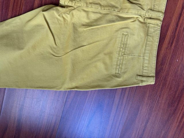 Pantaloni Sfera color senape