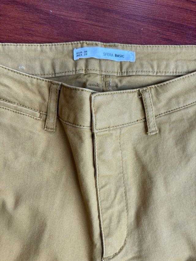 Pantaloni Sfera color senape