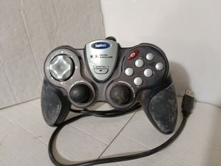 Mando PC gamepad Saitek P880