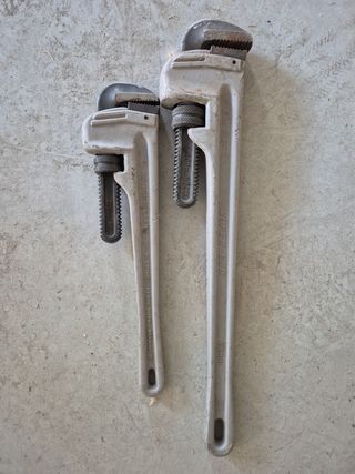 Llave grifa 2 unidades 24" y 18"