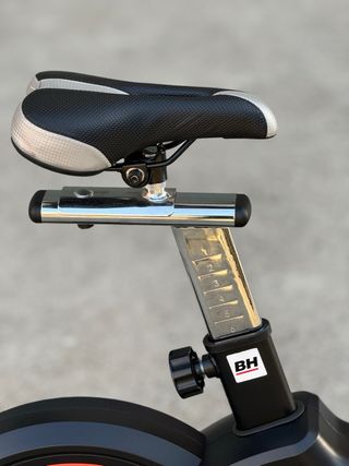 Bicicleta indoor de spinning BH RDx One