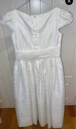 vestido de comunion de firma Devota y Lomba