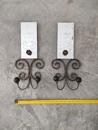 Percheros de forja y cristal antiguos