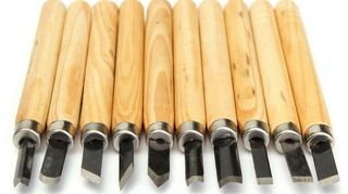 Juego 10 mini gubias de acero talla de madera