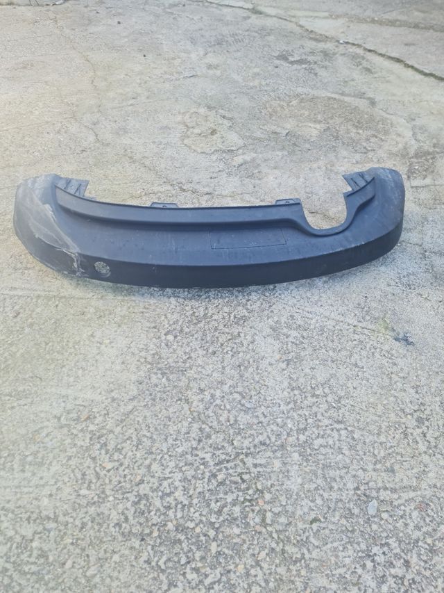 Paragolpes trasero VW Tiguan