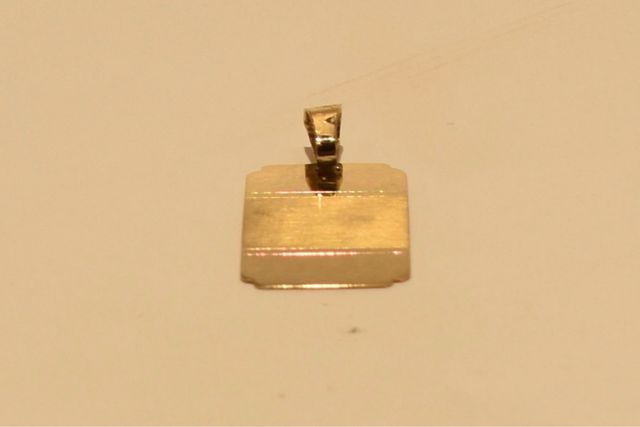 PLACA DE ORO 18K/2.5Gr