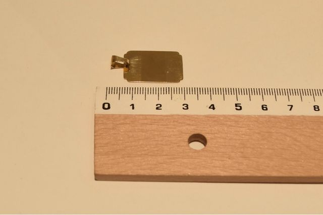 PLACA DE ORO 18K/2.5Gr