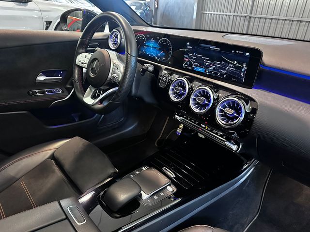MERCEDES-BENZ Clase A 250e 8G-DCT