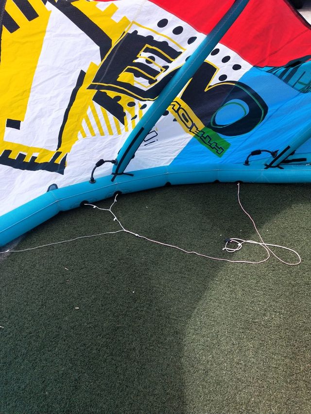 Cometa kitesurf North EVO 10 + barra