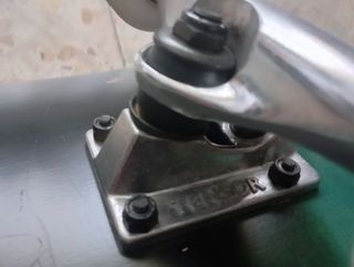 Skateboard Completo Almost 7,65" 
