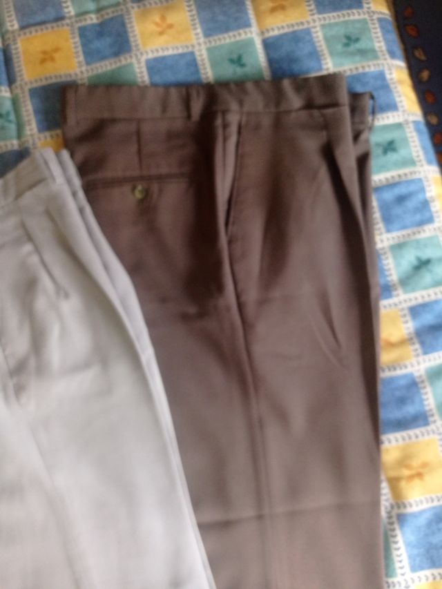 Lote de dos pantalones de caballero