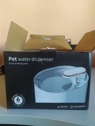 Fontanella per cani e gatti