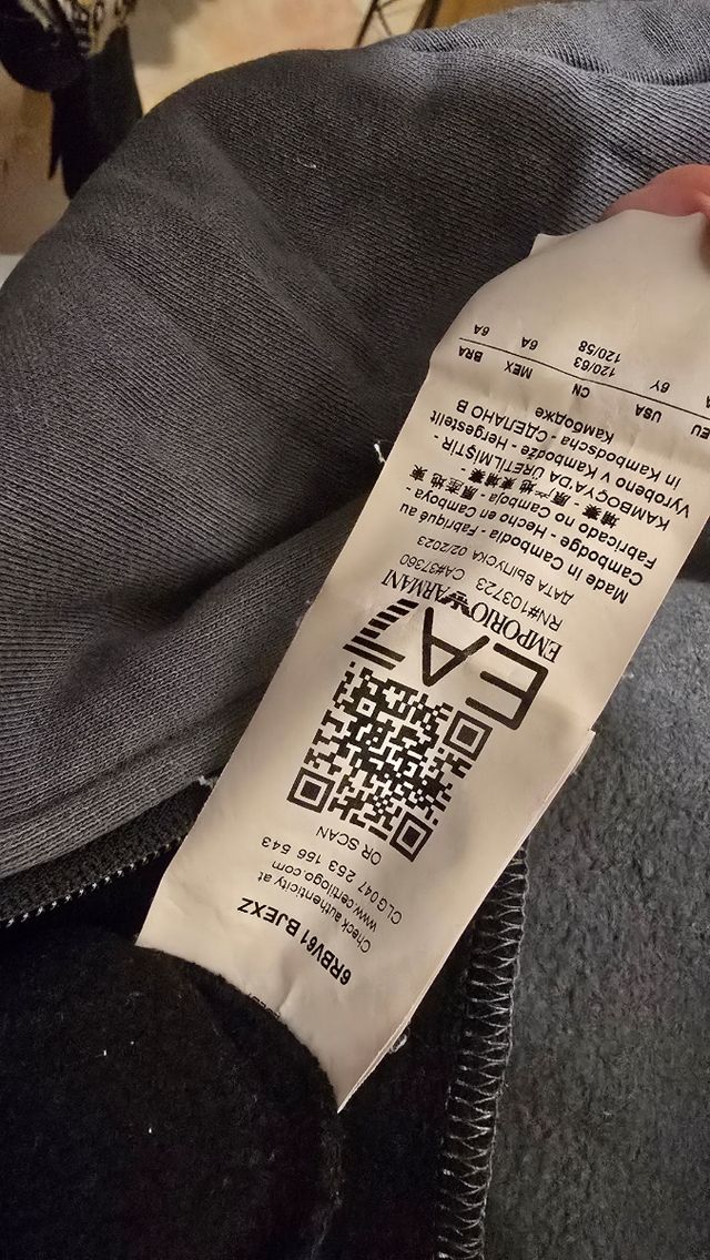 Tuta Emporio Armani tg.6 anni