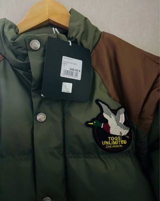 Chaqueta acolchada CHEVIGNON Togs Unlimited. Nuevo