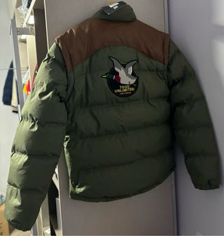 Chaqueta acolchada CHEVIGNON Togs Unlimited. Nuevo