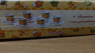 Set 6 tazzine con piattino Fructalia