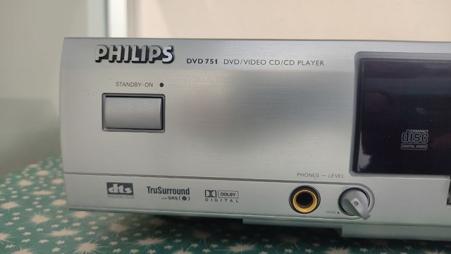 Reproductor DVD y CD PHILIPS DVD 751