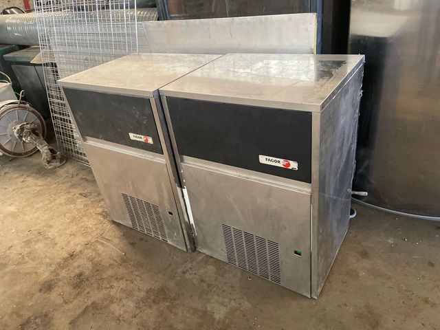 Maquina de hielo industrial