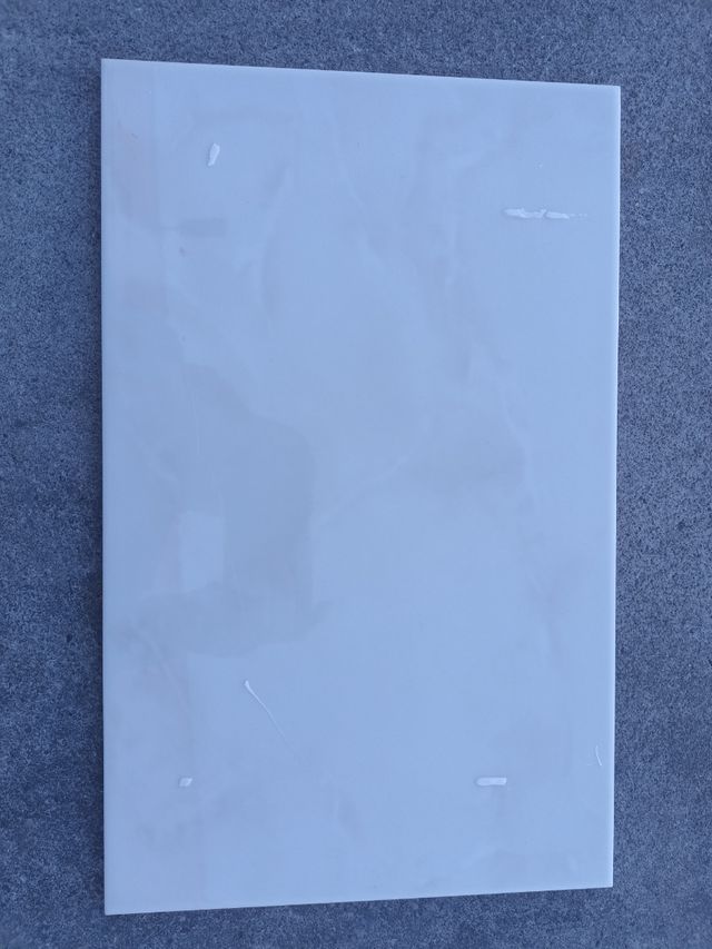 Baldosa blanca 25x40