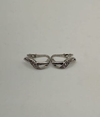Conjunto anillo y pendientes oro blanco
