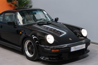 Porsche 911 TURBO RUF