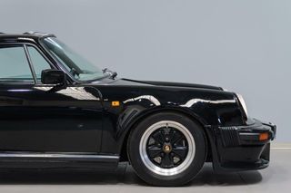 Porsche 911 TURBO RUF