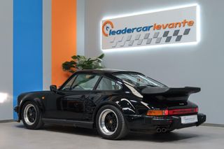 Porsche 911 TURBO RUF