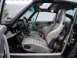 Porsche 911 TURBO RUF