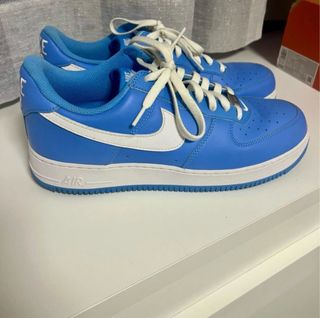 Zapatillas Nike air force one azules de segunda mano por 50 EUR en Granada  en WALLAPOP