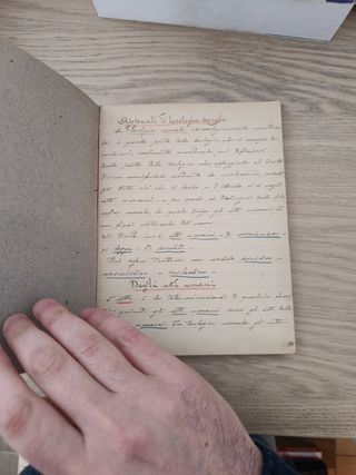 Quaderni scritti a mano primi 900