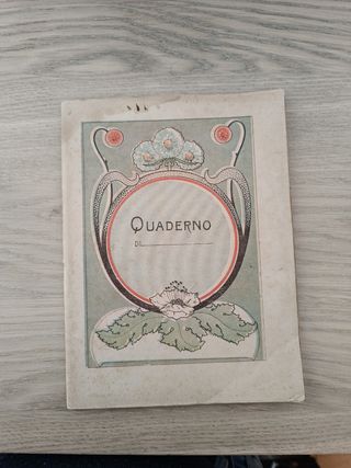 Quaderni scritti a mano primi 900