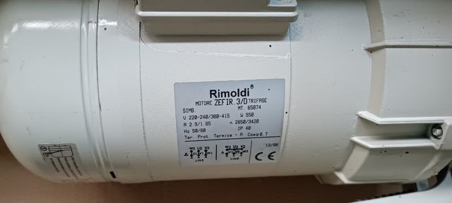 Maquina coser ZigZag Refrey 