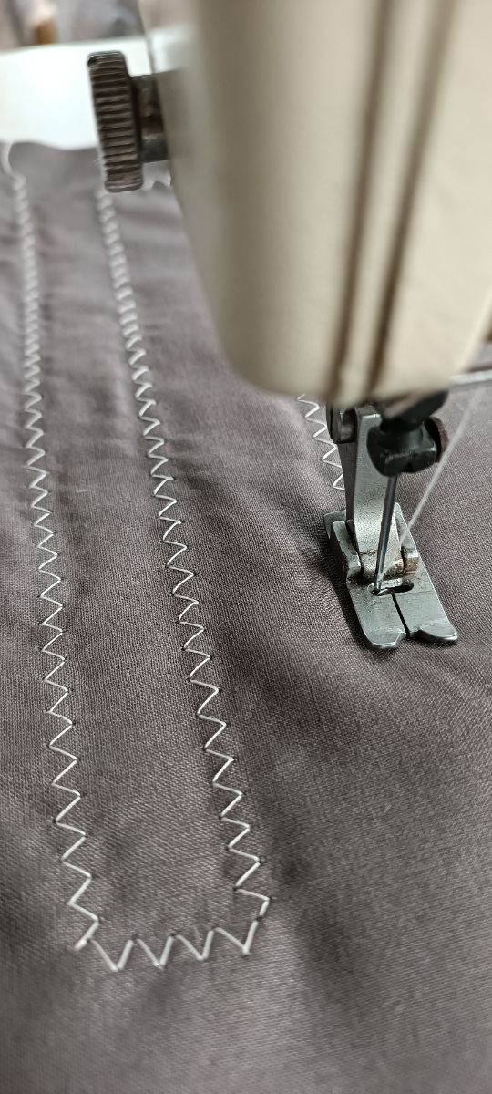 Maquina coser ZigZag Refrey 