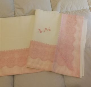 Lenzuola in puro cotone ricamate