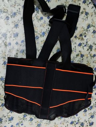 Cinghia di supporto per la schiena