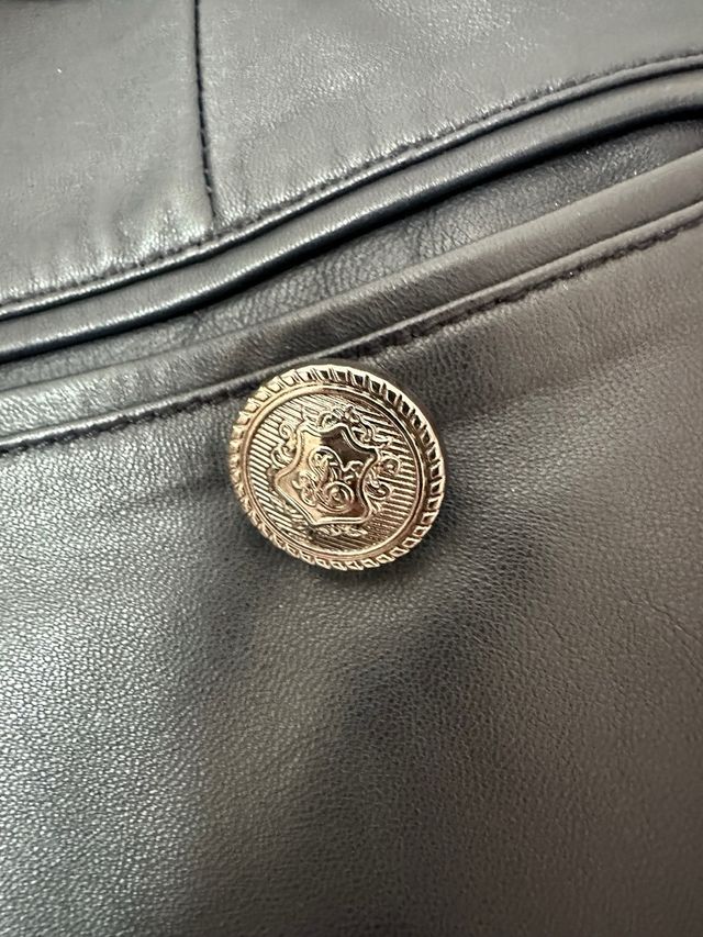 Falda cuero Uterque 44