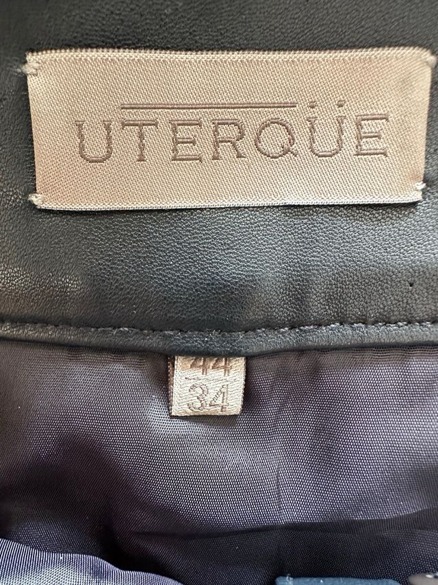Falda cuero Uterque 44