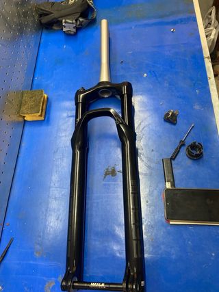 Horquilla mtb rockshox rebba