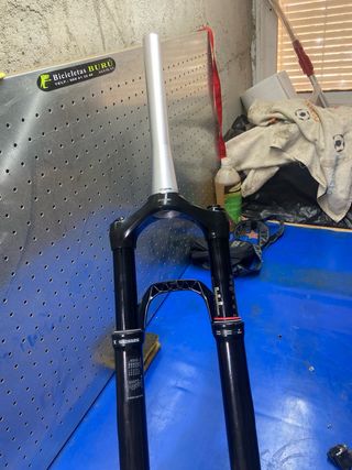Horquilla mtb rockshox rebba