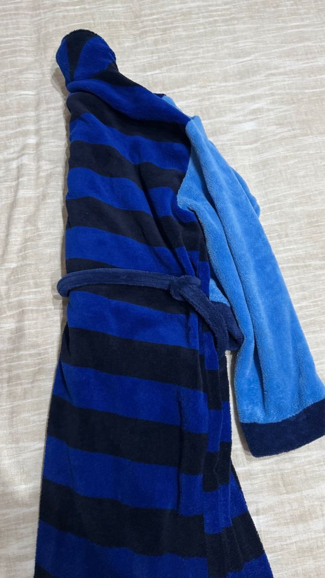 Bata coralina niño talla 16