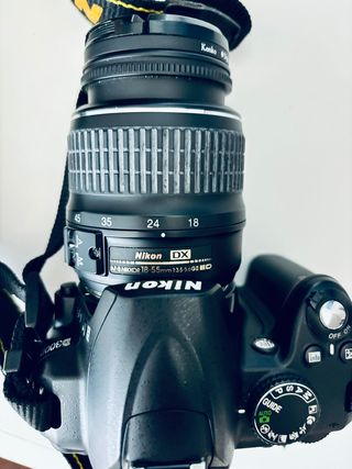 Nikon D3000