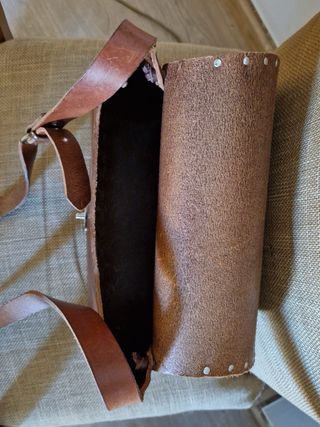 Precioso bolso hombro/bandolera en cuero autentico