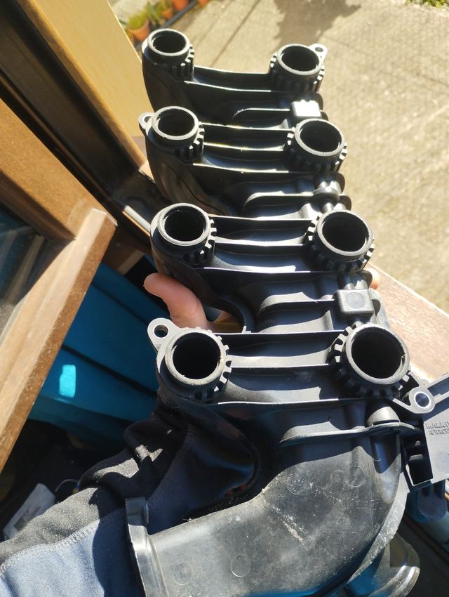 Colector admisión Citroen C4 1.6