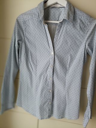 Chaleco Zara  + camisa HM