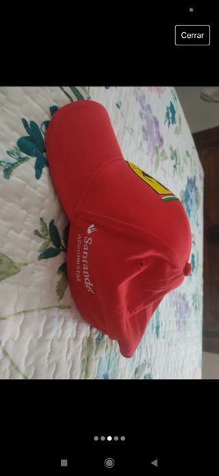 Gorra Escudería Ferrari. ORIGINAL
