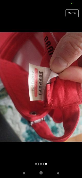 Gorra Escudería Ferrari. ORIGINAL